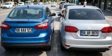 APP PLAKA UZATILDI MI, APP PLAKA SÜRESİ SON GÜN NE ZAMAN? Sahte plaka cezası ne kadar? İşte APP Plaka kullananlar için son durum