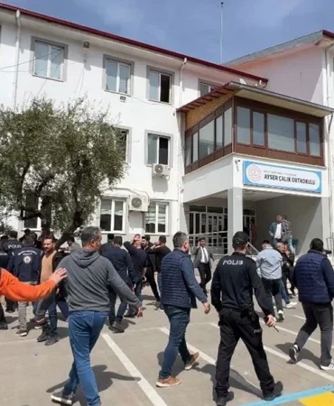 Kahramanmaraş’ta okula saldıran öldü mü, intihar mı etti?