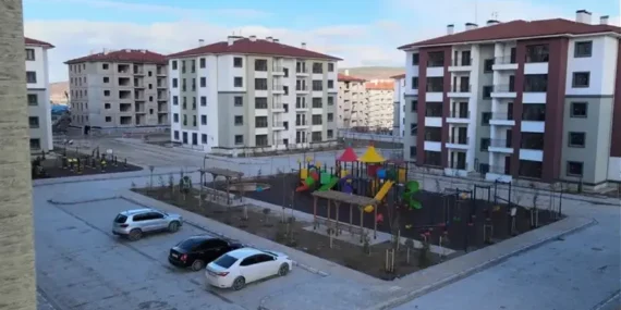 TOKİ 1+1 ve 2+1 çekilişleri ne zaman olacak? 500 bin sosyal konut konut belirleme kura tarihi açıklandı mı?