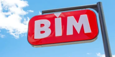 BİM 1-8 Mayıs Aktüel Ürünler Kataloğu 2026! Şarjlı diş fırçası, Tezgah Altı Buzdolabı, QLed Televizyon...