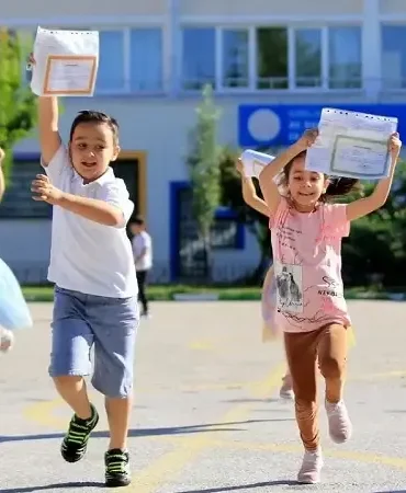 Okullar ne zaman kapanacak? Karne hangi gün alınacak? 2026 yaz tatili tarihi