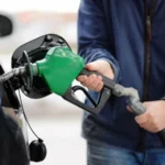 Tabelalar yeniden değişiyor: Benzin ve motorine indirim gelecek mi? LPG, Benzin, Mazot ne kadar olacak? İşte 12 Nisan akaryakıt fiyatları ve indirim detayları