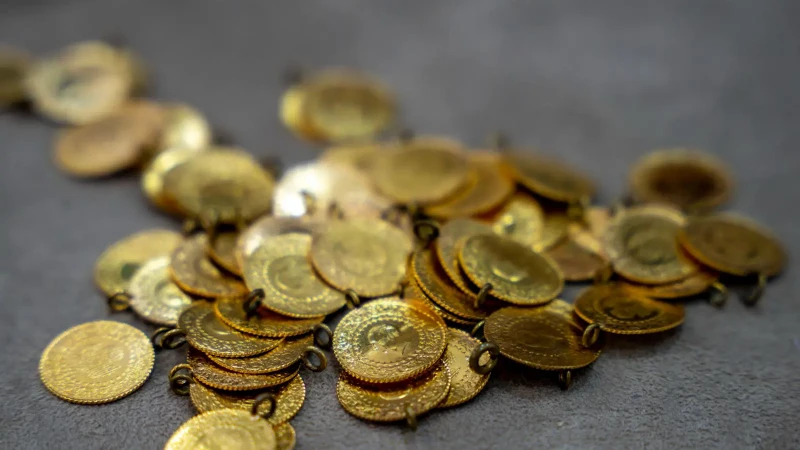 Altın fiyatları son dakika: Altın fiyatları düşecek mi yoksa artacak mı, gram, çeyrek, Cumhuriyet ne kadar? 18 Nisan canlı alış satış fiyatları