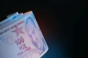 Kademeli Emeklilik SON DURUM 2026: 2000 Sonrası SGK'lı Olan Kademeli Emeklilik Kadın-Erkek Prim Yaş Şartı Açıklandı Mı?