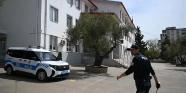 Ses kaydıyla tehdit etti: Okulun WhatsApp grubunda 10 öğrenciyi hedef gösterdi