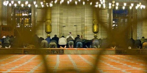 Diyanet 3 Nisan Cuma Hutbesini Yayınladı: “Cuma ve Ümmet Bilinci” Konusu ve PDF Metni