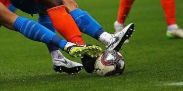 BUGÜNKÜ MAÇLAR 5 NİSAN 2026 LİSTESİ: Pazar bu akşam maç var mı, hangi maç hangi kanalda?