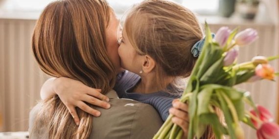 ANNELER GÜNÜ NE ZAMAN? Anneler Günü'ne kaç gün kaldı? İşte en güzel Anneler Günü hediyesi seçenekleri
