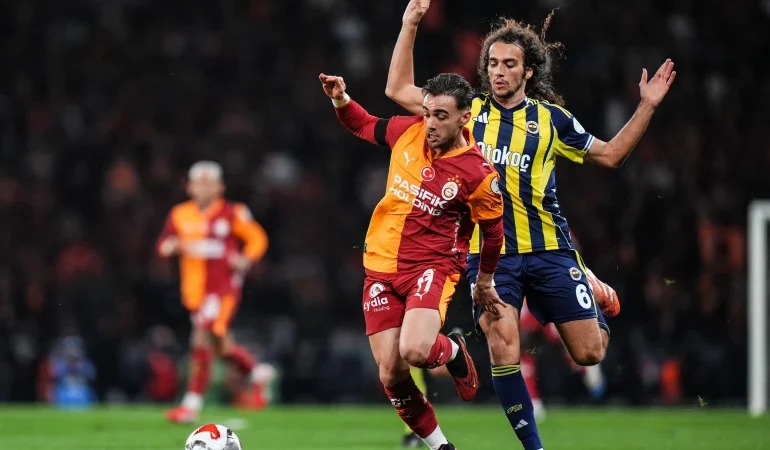 Şampiyonluk yarışında kader haftası: Galatasaray - Fenerbahçe derbisi ne zaman, saat kaçta oynanacak? İşte derbi maç detayları