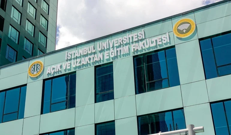 AUZEF vize sınavları ne zaman? AUZEF 2026 sınav giriş belgesi nasıl alınır?