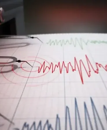 Antalya'da deprem! Kaç büyüklüğünde deprem oldu? 13 Nisan Pazartesi AFAD ve Kandilli Rasathanesi son yaşanan depremler listesi