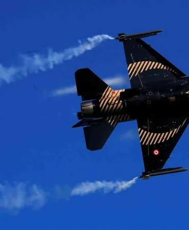 23 Nisan SOLOTÜRK gösterisi ne zaman, saat kaçta başlayacak? SOLOTÜRK uçak gösterisi nerede izlenir?