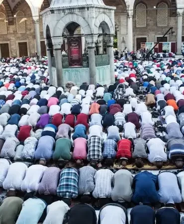 Bugün Cuma Namazı Saat Kaçta? 24 Nisan 2026 İstanbul, Ankara, İzmir, Bursa, Adana İl İl Cuma Namazı Vakitleri ve Kılınışı (Diyanet İmsakiye)