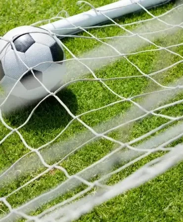 Bugün hangi maçlar var, saat kaçta ve hangi kanalda? Milli ara bitti mi? 3 Nisan günün maç programı