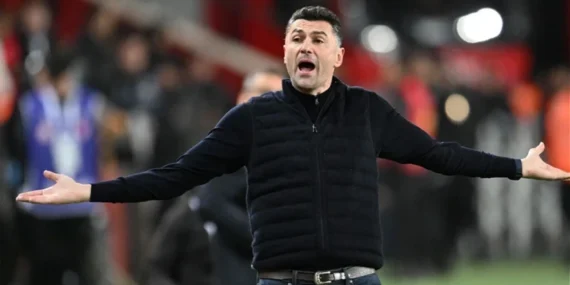 Burak Yılmaz istifa mı etti, neden?