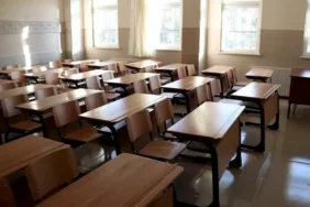 BUGÜN OKULLAR TATİL Mİ? 22 Nisan okullar var mı yok mu? Ders işlenecek mi?