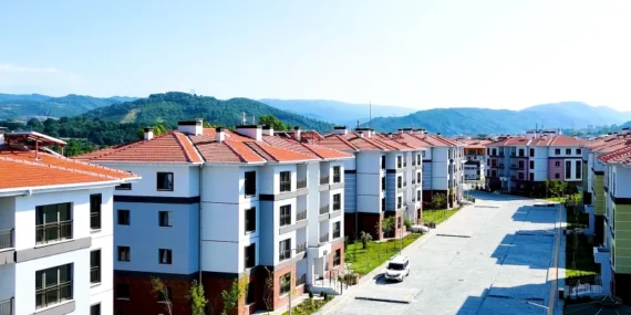 TOKİ İstanbul evleri Avrupa ve Anadolu Yakası’nda hangi ilçelere yapılacak? 100 bin TOKİ konutu için öne çıkan bölgeler