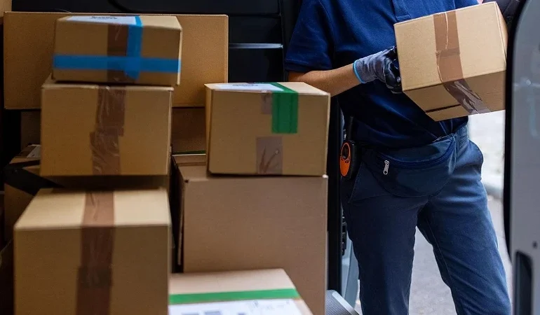 23 Nisan’da kargolar PTT açık mı? 23 Nisan Perşembe günü dağıtım var mı?