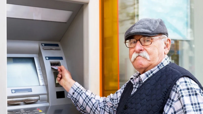 4.000 TL emekli ikramiyesi alamayacaklar! SGK'ya emeklilik başvuru dilekçesini vermek için son tarih