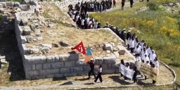 Akademia Vakfı’nın gün yüzüne çıkardığı Halikarnassos Surları’nda Turizm Haftası kutlandı