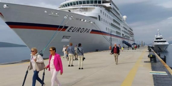 Bodrum'a ‘Europa’ ile 357 turist geldi