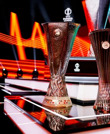 Avrupa'da yarı finalistler belli oluyor: Bugünkü canlı maçlar neler? UEFA Konferans ve Avrupa Ligi maçları hangi kanalda, saat kaçta? İşte yayın bilgileri