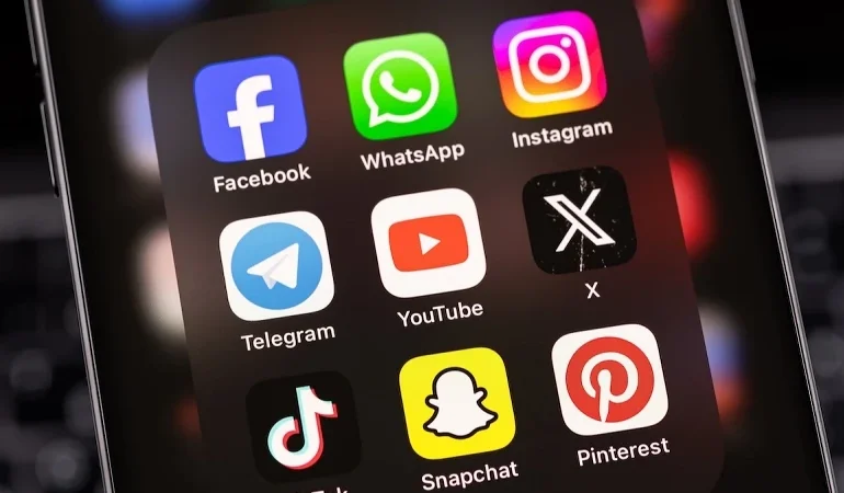 Instagram çöktü mü? YouTube, WhatsApp, Telegram, X çöktü mü, neden açılmıyor? 15 Nisan sosyal medya erişim sorunu raporları