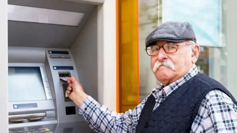 4A, 4B, 4C Emekli promosyonu Nisan ayı 2026! En yüksek promosyon veren banka hangisi? Halkbank, Ziraat Bankası, Vakıfbank...