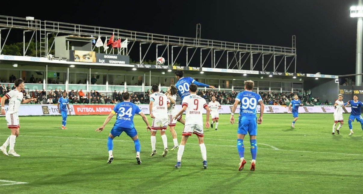 Bodrum FK'da 4'te 4 sevinci