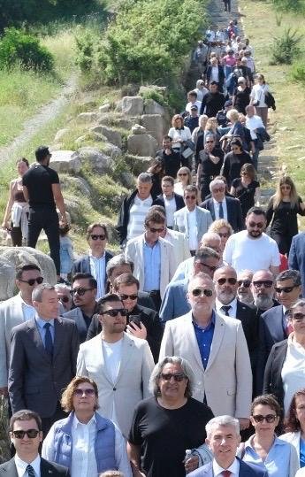 Akademia Vakfı’nın gün yüzüne çıkardığı Halikarnassos Surları’nda Turizm Haftası kutlandı