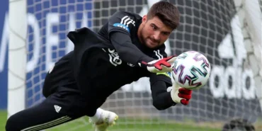 Ersin Destanoğlu Beşiktaş’ta kalacak mı, gidecek mi? Son dakika Beşiktaş transfer haberleri