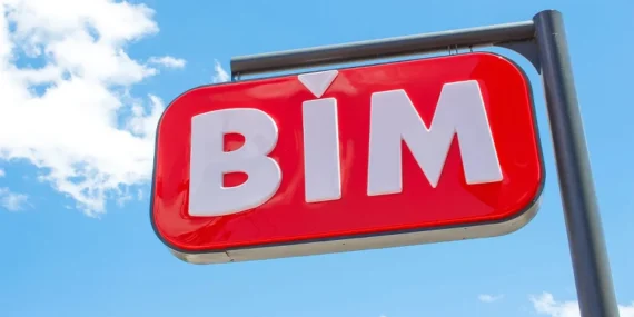 BİM 1-8 Mayıs Aktüel Ürünler Kataloğu! Şarjlı diş fırçası, Tezgah Altı Buzdolabı, QLed Televizyon...
