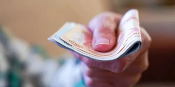 Emekli ikramiyesi ödemeleri ne zaman, SGK Bağkur maaş ödemesi yatırılmaya başlandı mı?