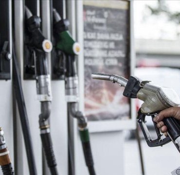 Akaryakıt fiyatları ne kadar oldu? Bugün (15 Mayıs 2026) İstanbul, Ankara ve İzmir'deki benzin, motorin, LPG güncel akaryakıt fiyatları