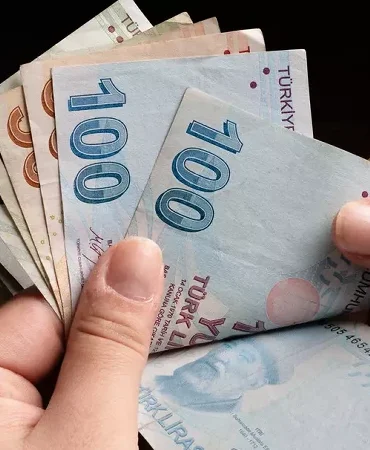 Bağkur emekli maaşı ne zaman yatacak? Bayram ikramiyeleri ve maaşları bayramdan önce yatar mı?