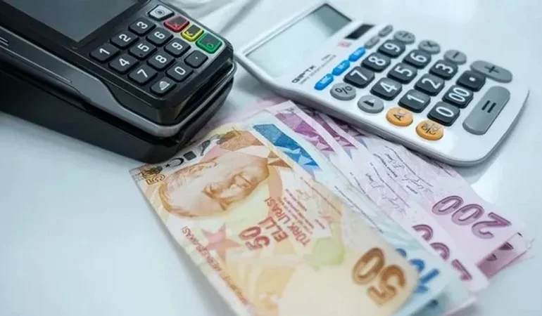 Asgari ücrete ara zam gelecek mi? Temmuz 2026'da maaşlar ne kadar artacak? AK Parti'den açıklama!