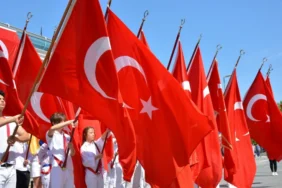 19 Mayıs’ta okullar tatil mi? Yarın okullar, noterler, devlet daireleri ve kargolar açık mı? İşte kapalı olacak tüm kurumlar