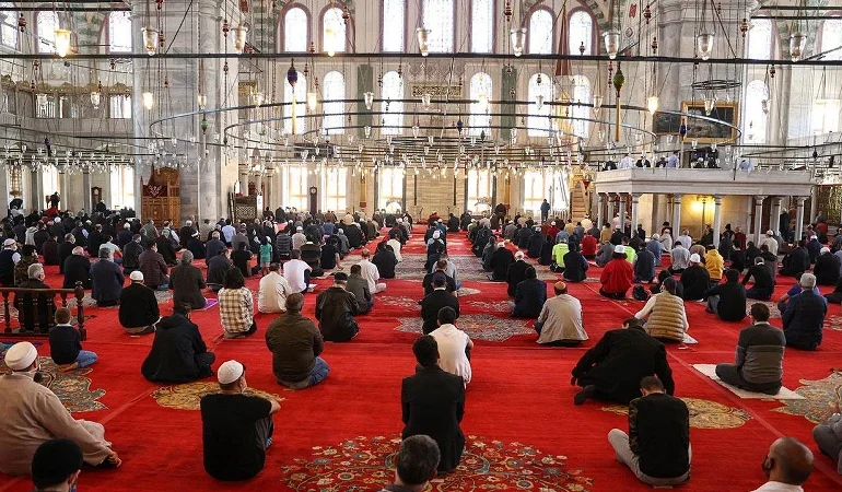BATMAN bayram namazı saati 2026! Diyanet ile Batman bayram namazı saati! Kurban Bayramı il il namaz saatleri