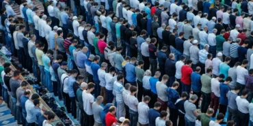 KURBAN BAYRAMI NAMAZ SAATLERİ 2026: Diyanet bayram namazı vakitlerini duyurdu! Ankara, İzmir, Bursa, İstanbul'da bayram namazı saat kaçta? İşte il il vakitler