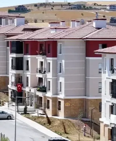 TOKİ İstanbul'da 15 Bin Kiralık Konut İçin Düğmeye Bastı! İlk Kuralar Ağustos'ta: Kimler Başvurabilir?
