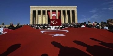 ANITKABİR KAÇA KADAR AÇIK 19 MAYIS? Atatürk'ü Anma, Gençlik ve Spor Bayramı Anıtkabir ziyaretçi saatleri