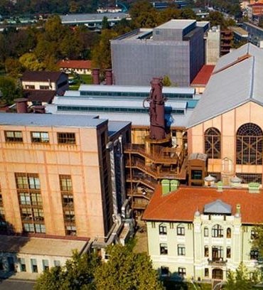 BİLGİ ÜNİVERSİTESİ KAPTILDI MI, NEDEN KAPATILDI? İstanbul Bilgi Üniversitesi kimin, ne zaman kuruldu, öğrencilere ne olacak?