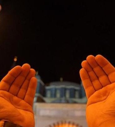 Teşrik Tekbirleri ne zaman başlar? 2026 teşrik tekbirleri ne zaman getirilir, ne zaman bitiyor? Teşrik tekbiri Arapça ve Türkçe okunuşu