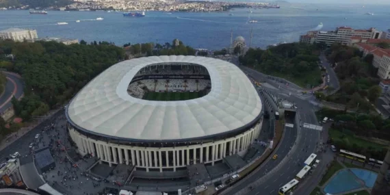 UEFA Avrupa Ligi finali öncesi Beşiktaş'ta taraftar festivali düzenlenecek