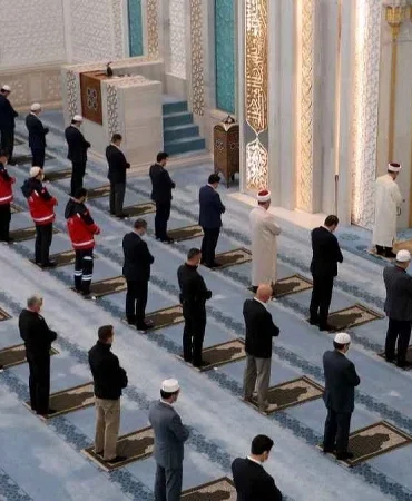 BALIKESİR BAYRAM NAMAZI SAATİ 2026: Balıkesir'de Kurban Bayram namazı saat kaçta kılınacak? Diyanet takvimi