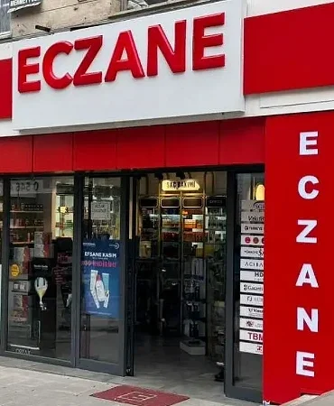Arefe günü eczaneler açık mı, çalışıyor mu? Arefe günü 26 Mayıs Perşembe eczanelerin çalışma saatleri