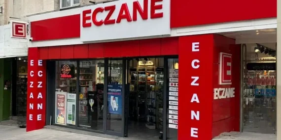 Arefe günü eczaneler açık mı, çalışıyor mu? Arefe günü 26 Mayıs Perşembe eczanelerin çalışma saatleri