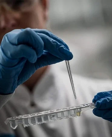 Norovirüs nedir, nasıl bulaşır? Norovirüs insandan insana bulaşır mı? Norovirüs belirtileri ve korunma yolları