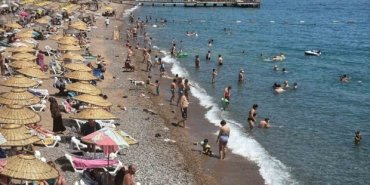 Bodrum sahillerinde bayram yoğunluğu