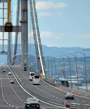 Arefe Günü ve Kurban bayramında hangi yollar ücretsiz? Köprüler bedava mı, Avrasya Tüneli, Osmangazi Köprüsü ve Kuzey Marmara ücretsiz mi, kaç gün ücretsiz olacak?